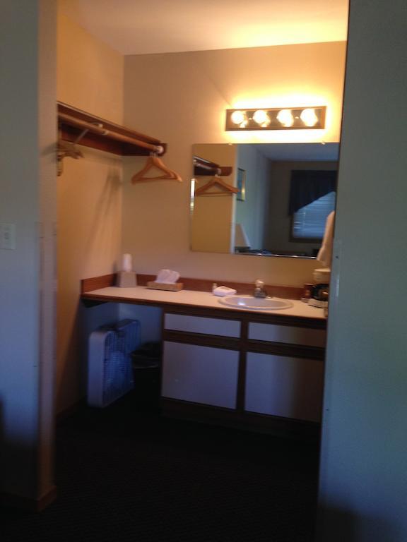 Lakeshore Inn & Suites Anchorage Pokój zdjęcie